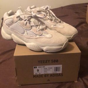 Yeezy 500 ( Blush ) Size 9